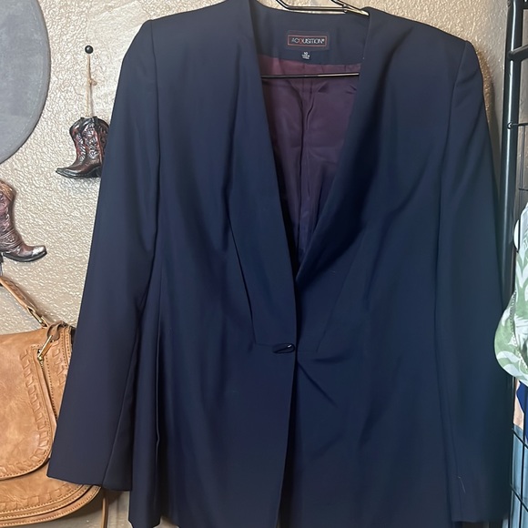 Acquisition Womens 2 piece skirt suit - Picture 2 of 12